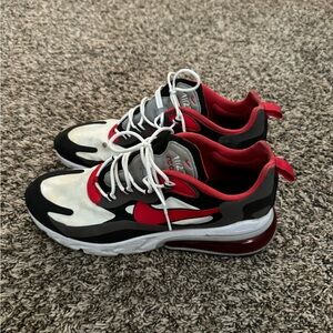 Nike Air React 270 Red/White Size 12